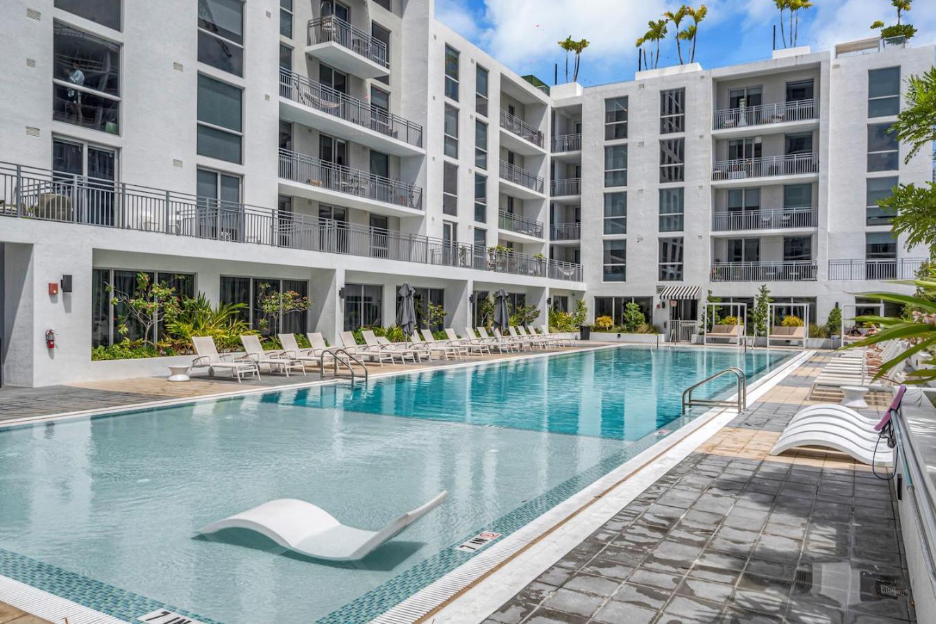 Modern Unit Mins From Brickell With Free Parking Appartement Miami Buitenkant foto