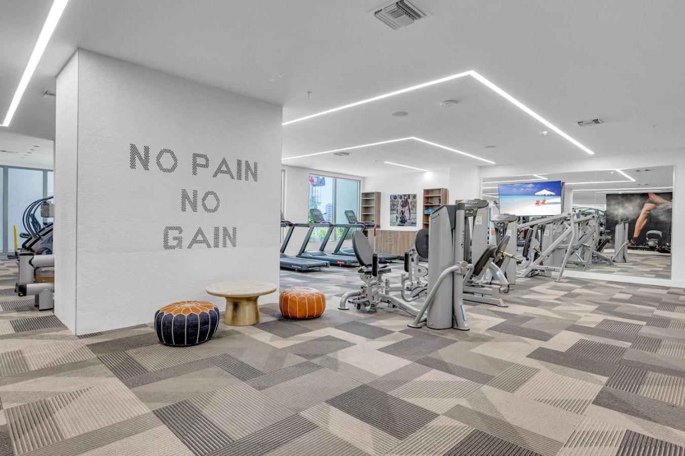 Modern Unit Mins From Brickell With Free Parking Appartement Miami Buitenkant foto