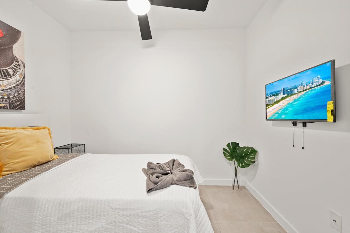 Modern Unit Mins From Brickell With Free Parking Appartement Miami Buitenkant foto