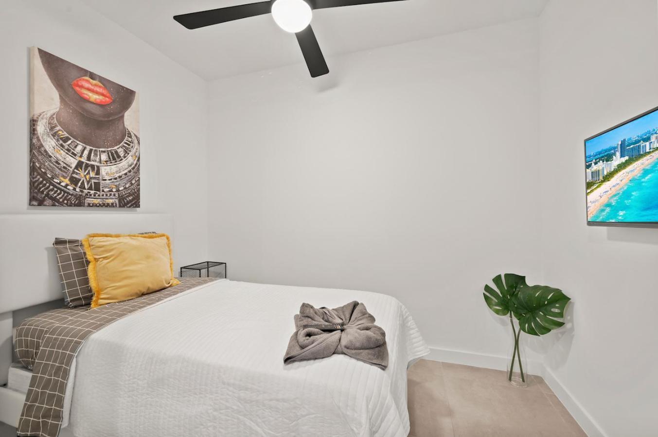 Modern Unit Mins From Brickell With Free Parking Appartement Miami Buitenkant foto